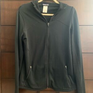 Patagonia large jacket black with hood